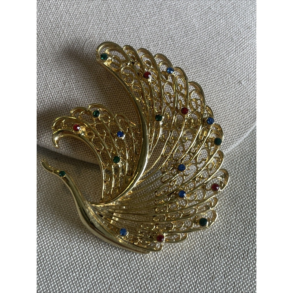 Vintage Large Swan Filigree Openwork Gold Tone Rhinestone Bird Brooch
